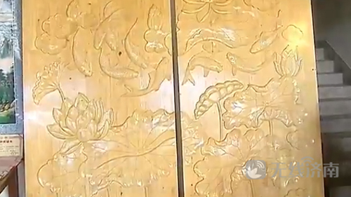 濟(jì)南這對(duì)聾啞兄弟雕工精湛 訂單都已接到明年